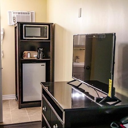 Skyland Motel Inn & Suites Huntsville Dış mekan fotoğraf